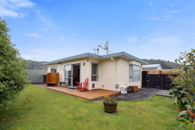 1/3 Dover Road, Wainuiomata, Lower Hutt - Carousel 2