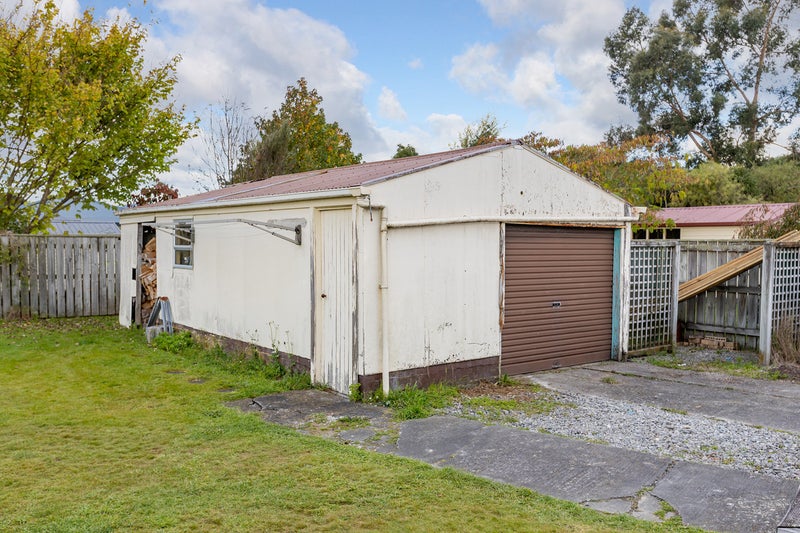 8 Mary Street, Masterton - Carousel 17