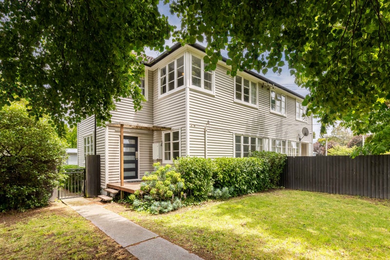15 Attlee Crescent, Bryndwr, Christchurch - Carousel 2