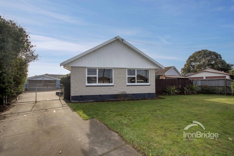 15 Ruru Road, Linwood, Christchurch - Carousel 1