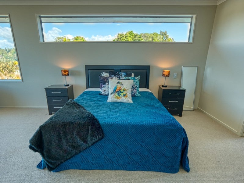 60 Ballarat Rise, Awatuna - Carousel 26