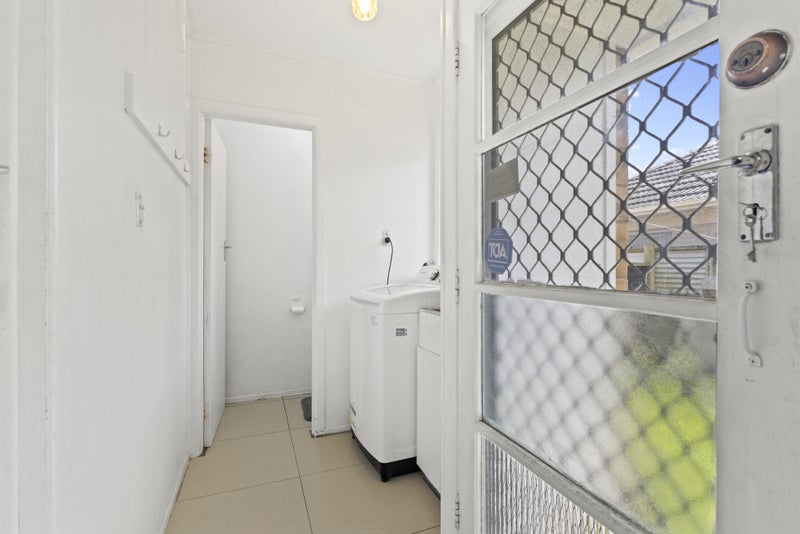 1/2 Myers Road, Manurewa East, Auckland - Carousel 11