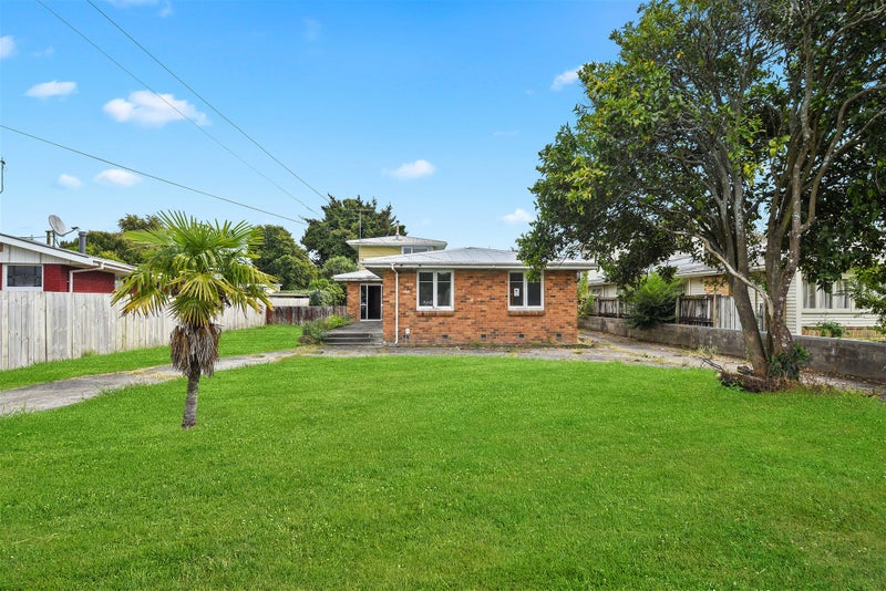 239 Tramway Road, Enderley, Hamilton - Carousel 1