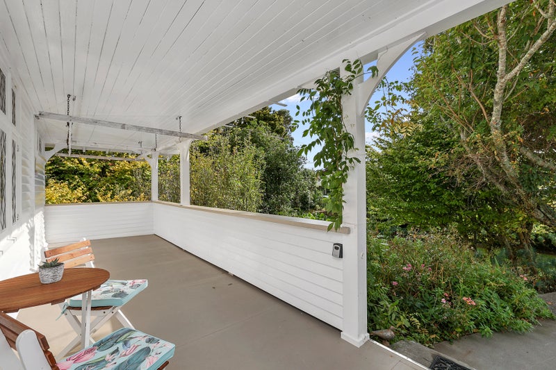 20 Henui Street, Strandon, New Plymouth - Carousel 2