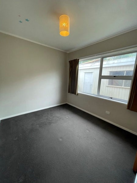 57 Glen Lynne Avenue, Queenwood, Hamilton - Carousel 15