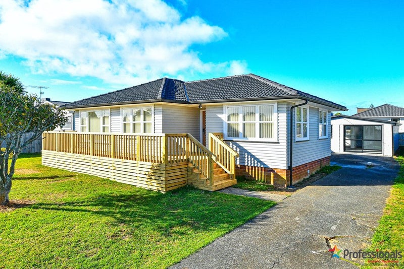 22 Lyncroft Street, Mangere East, Auckland - Carousel 1