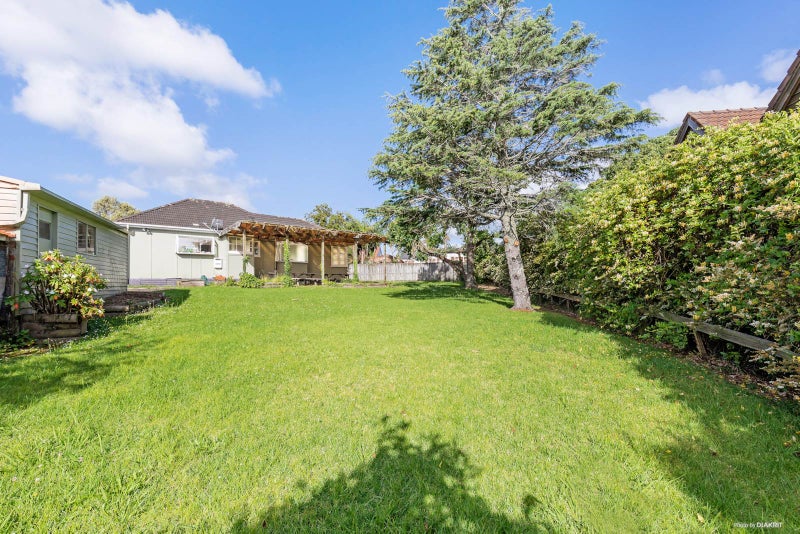 19 Fairfax Avenue, Northcote, Auckland - Carousel 2