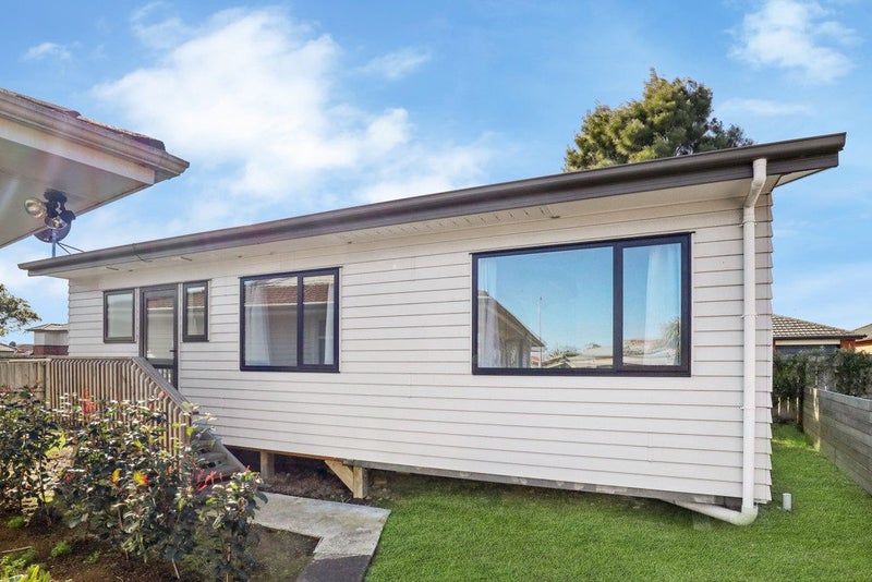 22 Donnell Avenue, Favona, Auckland - Carousel 1