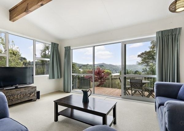 5 Monmouth Way, Wilton, Wellington - Carousel 1