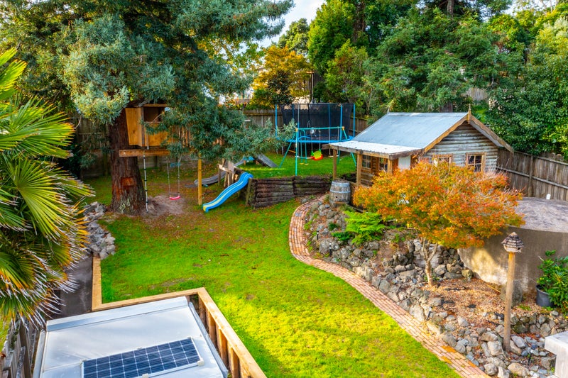 2 Penton Road, Stanmore Bay, Whangaparaoa - Carousel 2