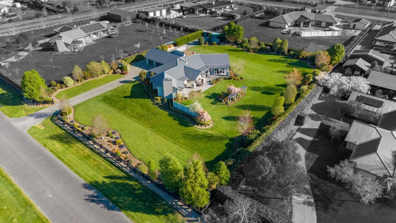 35 Cullen Avenue, Swannanoa, Rangiora - Carousel 1