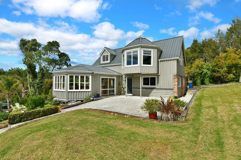 93 Hobson Road, Lucas Heights, Auckland - Carousel 1