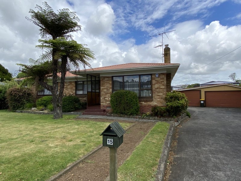 15 Manse Road, Pahurehure, Papakura - Carousel 2