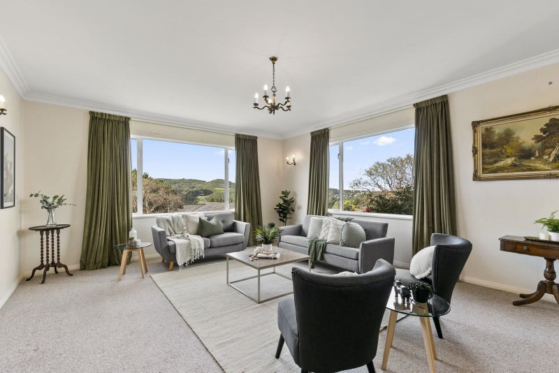 16 Breton Grove, Kingston, Wellington - Carousel 1