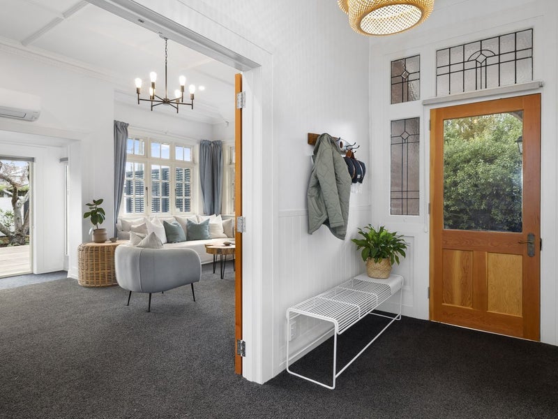 4 Coughtrey Street, Saint Clair, Dunedin - Carousel 2