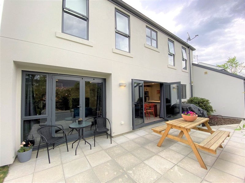 2/118 Bishop Street, St Albans, Christchurch - Carousel 2