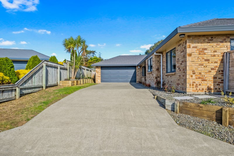 96 Regent Drive, Paraparaumu Beach, Paraparaumu - Carousel 2