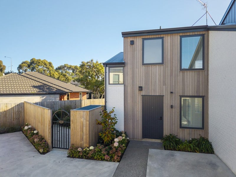5/11 Lindores Street, Addington, Christchurch - Carousel 1