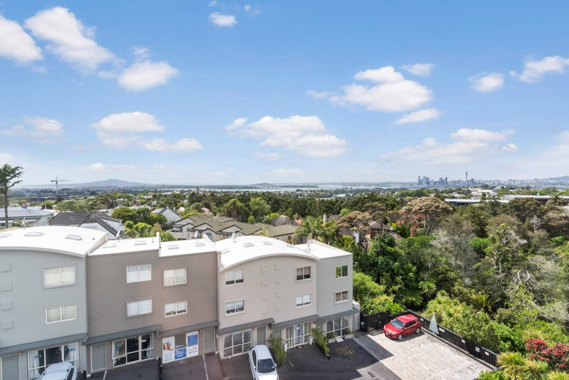 13/270 Onewa Road, Birkenhead, Auckland - Carousel 18