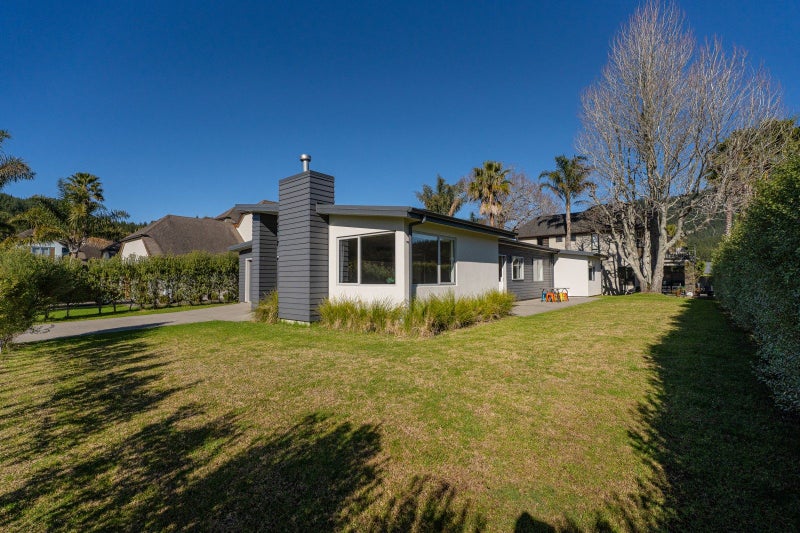 35 St Andrews Drive, Pauanui - Carousel 1