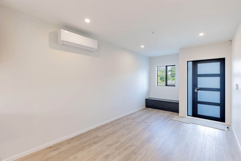 129B Barrack Road, Mount Wellington, Auckland - Carousel 6