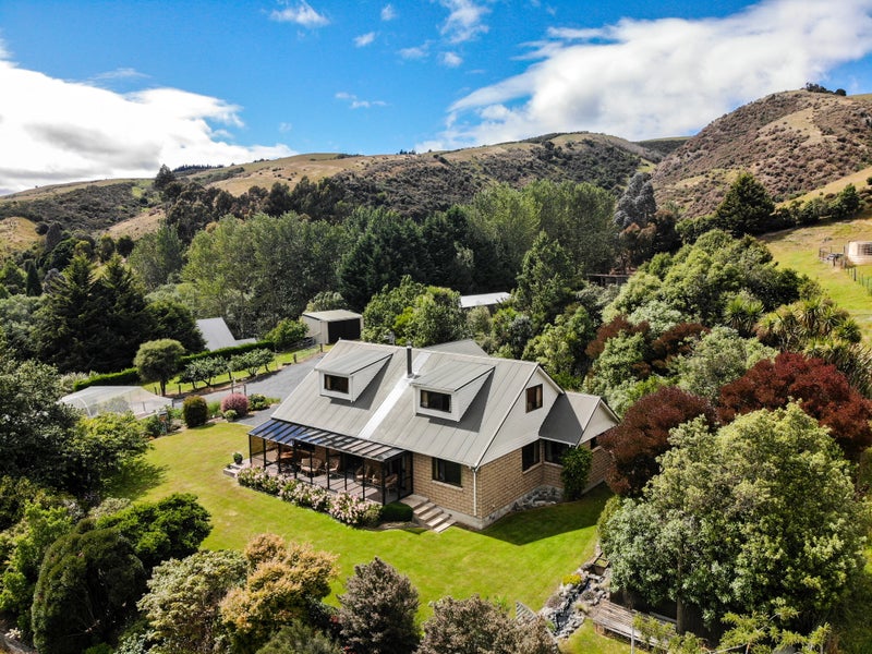 6 Peel Street, Allanton, Mosgiel - Carousel 1