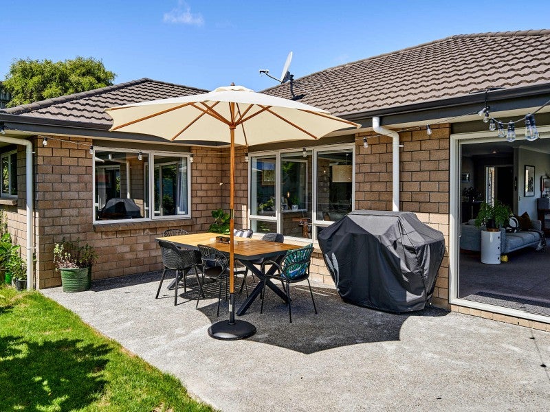 60 Aotea Drive, Aotea, Porirua - Carousel 2