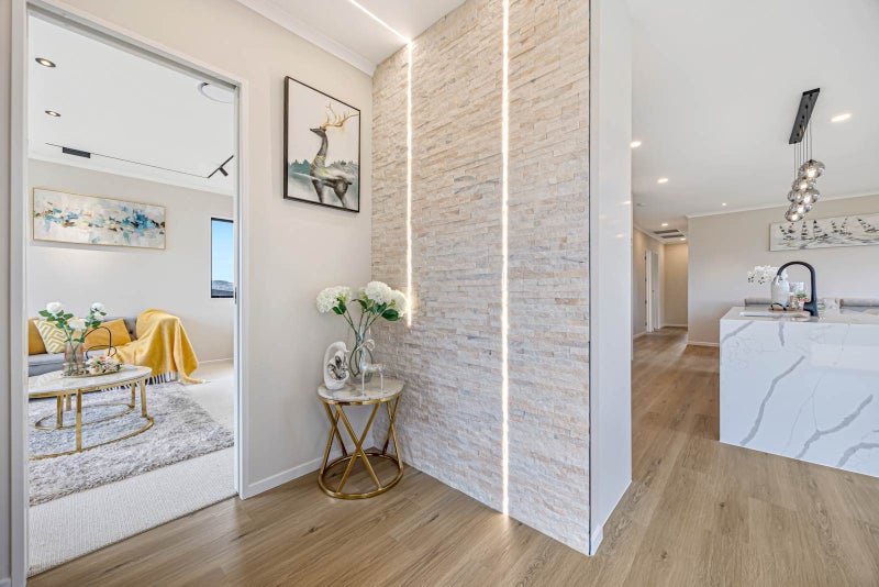 40 Parkmore Drive, Rosehill, Papakura - Carousel 2