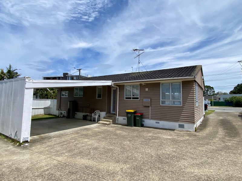 241 Lake Road, Northcote, Auckland - Carousel 2