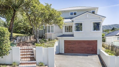 12 Crofton Road, Ngaio, Wellington - Carousel 1