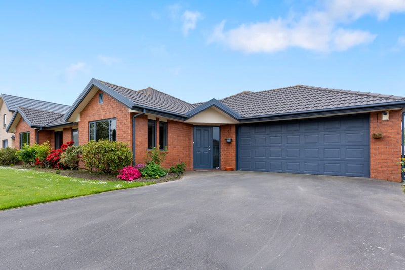 17 Stableford Green, Burnside, Christchurch - Carousel 2