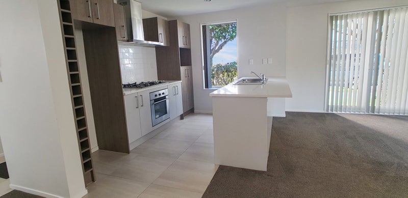 27 Arion Road, Takanini, Auckland - Carousel 2