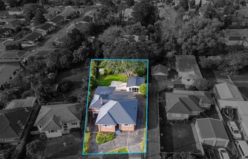 37 Savoy Road, Glen Eden, Auckland - Carousel 15