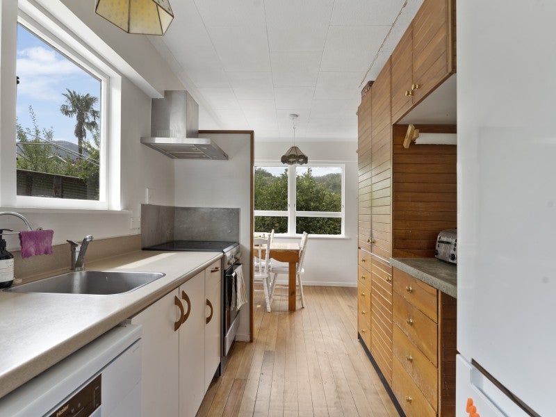 62 Torlesse Street, Enner Glynn, Nelson - Carousel 2