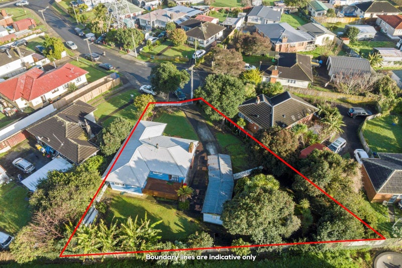 11 Leslie Place, Otara, Auckland - Carousel 2