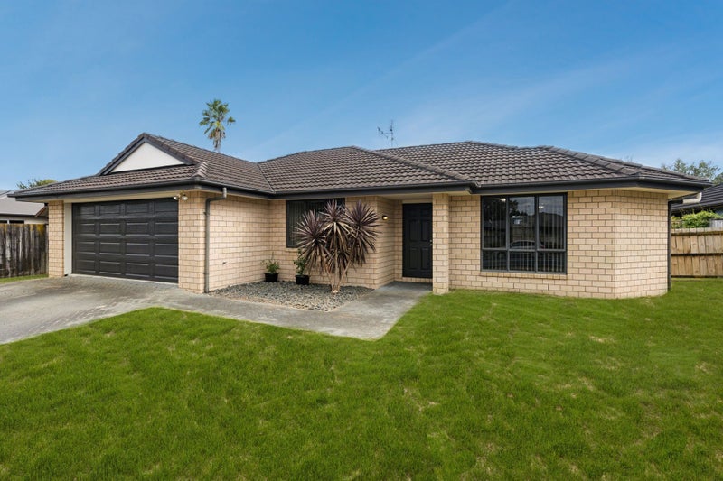 401 Hukanui Road, Rototuna, Hamilton - Carousel 1