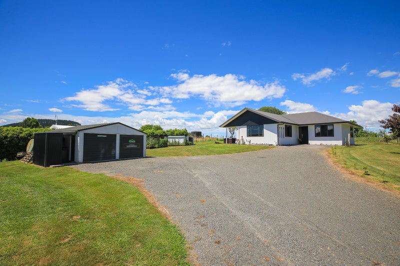 690 Te Kawa Road, Te Kawa - Carousel 1