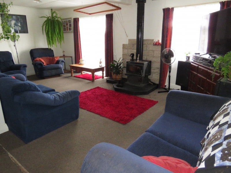 28 Munson Street, Reefton, Reefton - Carousel 2