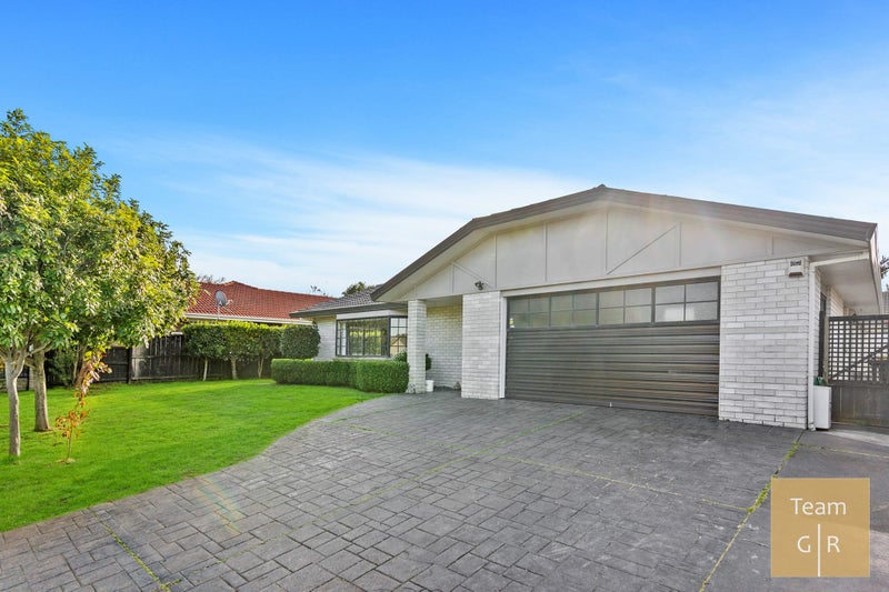 29 Keywella Drive, Conifer Grove, Takanini - Carousel 1