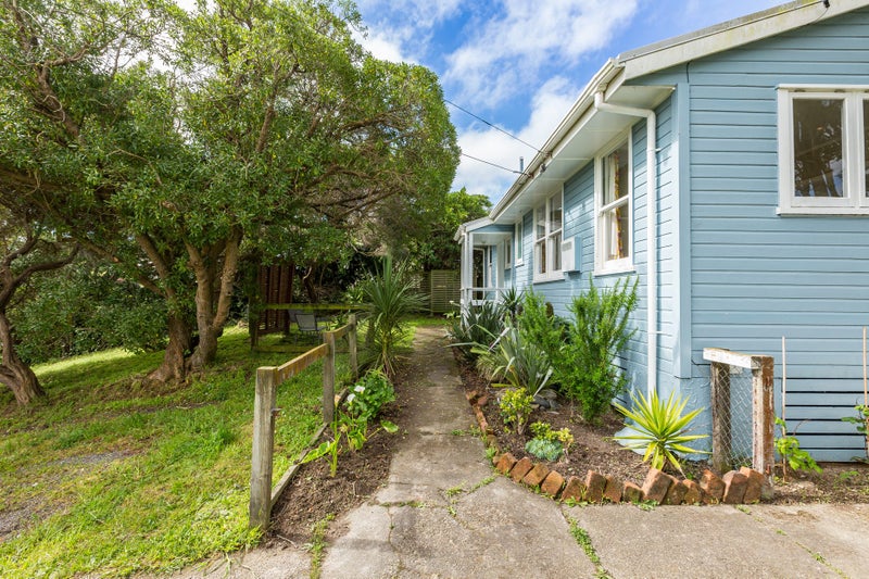 105 Te Pene Avenue, Titahi Bay, Porirua - Carousel 24