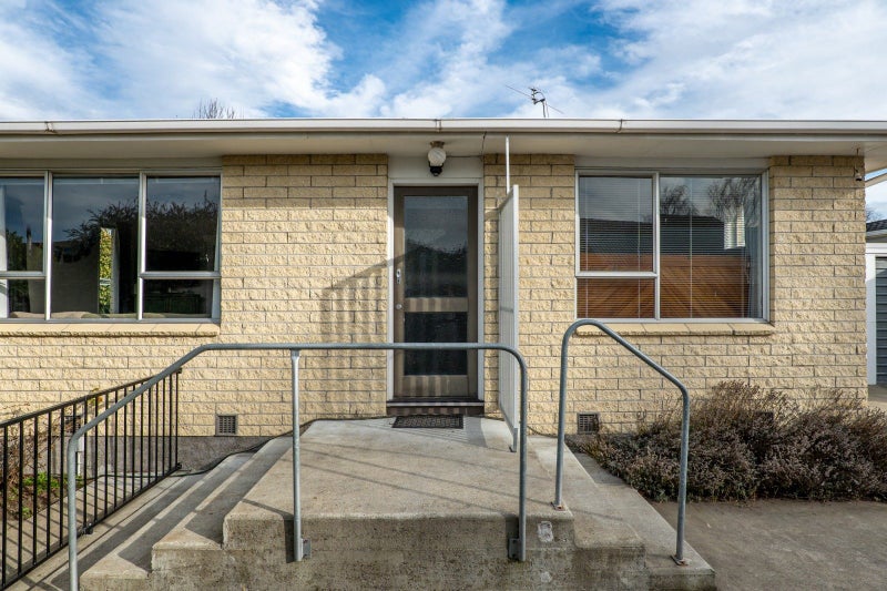 2/38 Oldwood Street, Bishopdale, Christchurch - Carousel 2