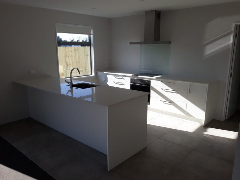 14 Romney Drive, Belfast, Christchurch - Carousel 2