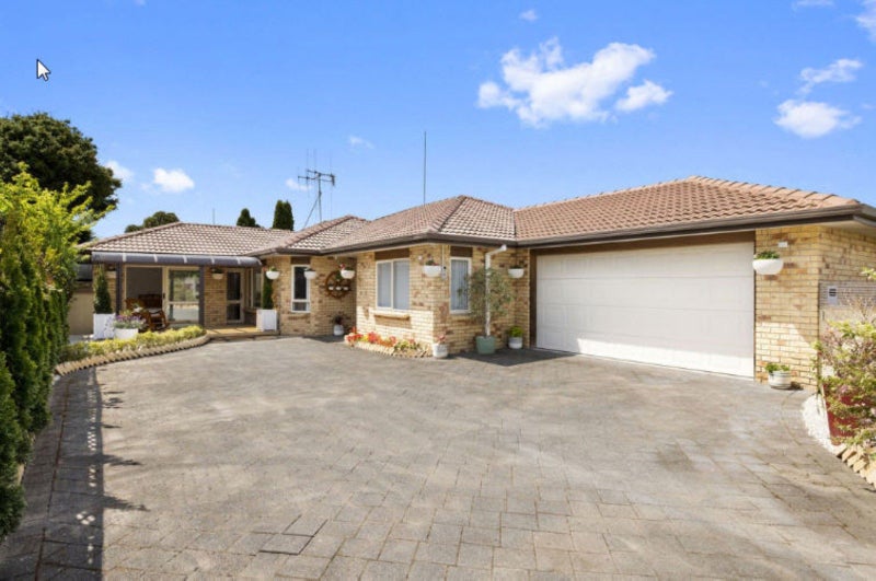 97B Argyll Road, Greerton, Tauranga - Carousel 1