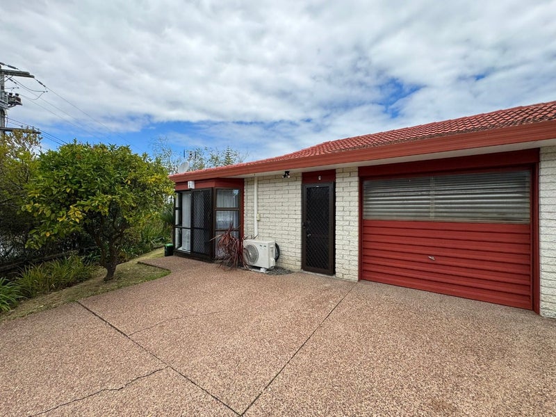 1/60 Nikau Street, New Lynn, Auckland - Carousel 1