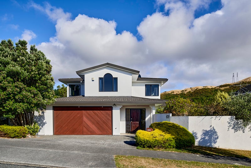 69 Abilene Crescent, Churton Park, Wellington - Carousel 2