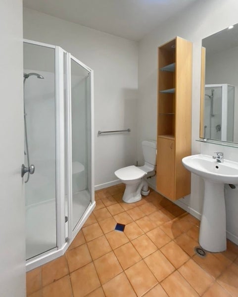 140/2 Armoy Drive, East Tamaki, Auckland - Carousel 5