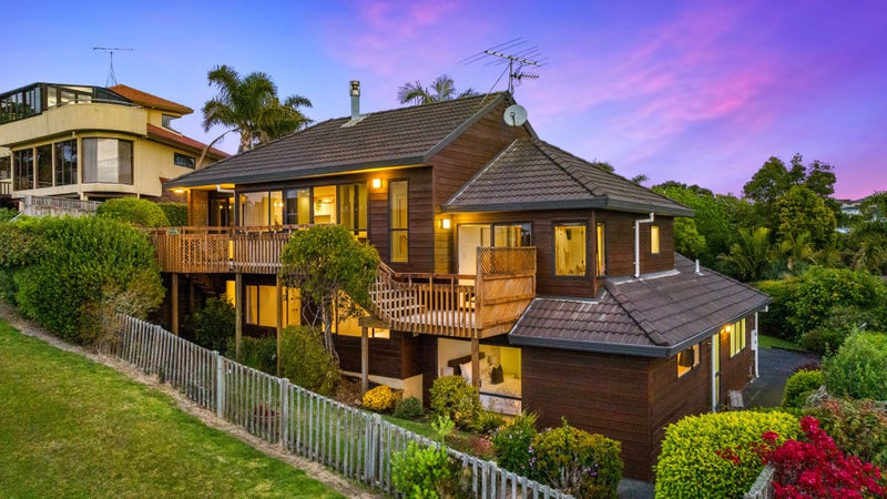 49 Waiau Street, Torbay, Auckland - Carousel 2