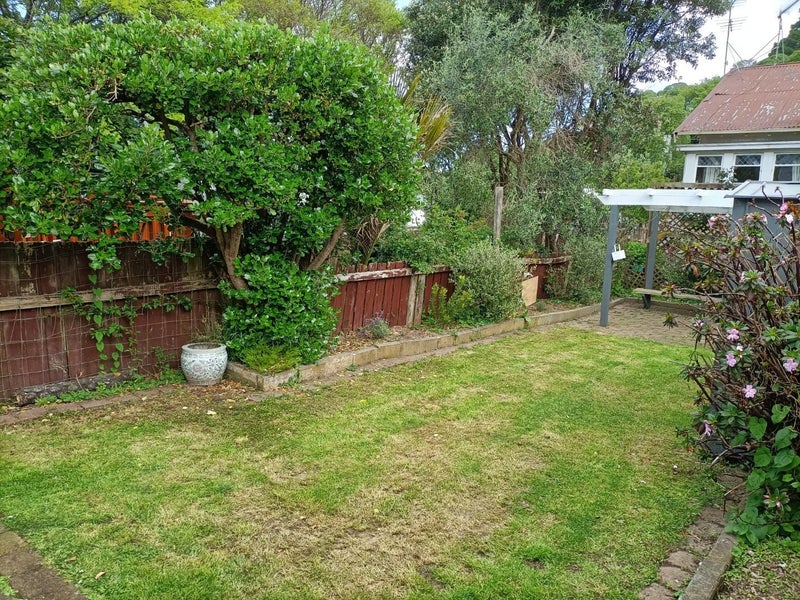 65 Waitoa Road, Hataitai, Wellington - Carousel 14