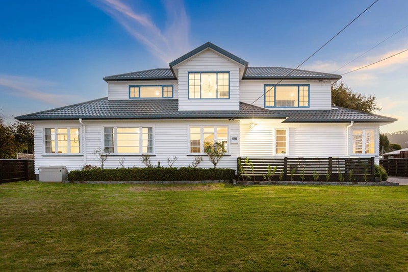 49 Golders Road, Elderslea, Upper Hutt - Carousel 1