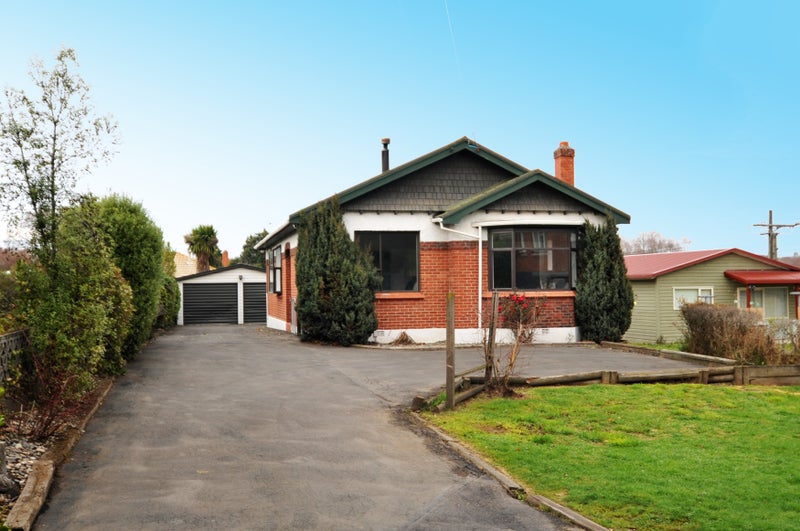 304 Main South Road, Green Island, Dunedin - Carousel 1